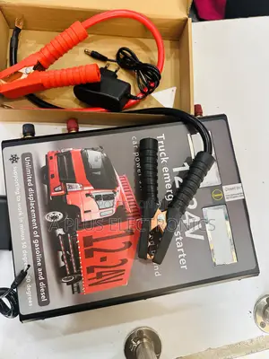 009b 24v / 12v Trucks and Big Cars Jumpstarter – Portable Power