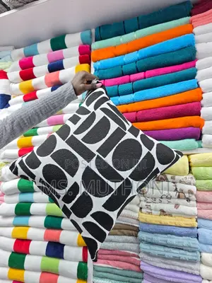 Decorative Throw Pillow Cover / Cushion Covet