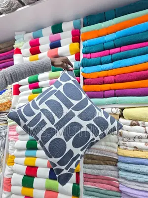 Decorative Throw Pillow Cover / Cushion Covet