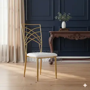 Elegant Chameleon Banquet Chair