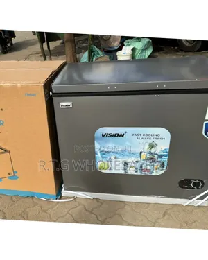 Vision Plus Chest Freezer 300 Litres