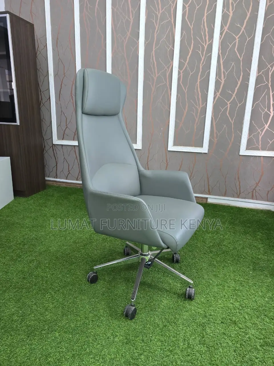 Gray Executive Office Chair
