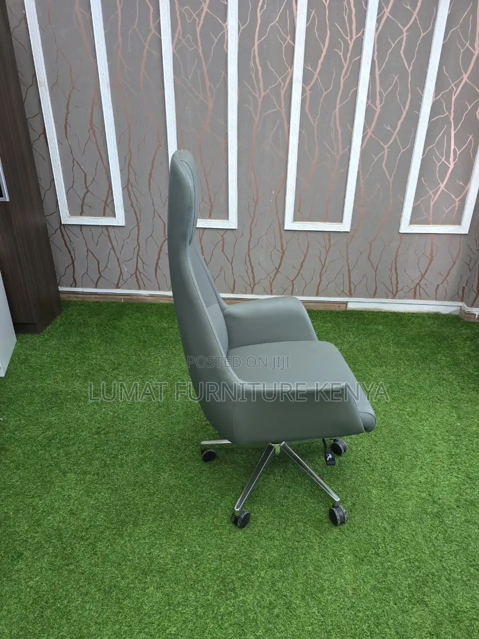 Gray Executive Office Chair
