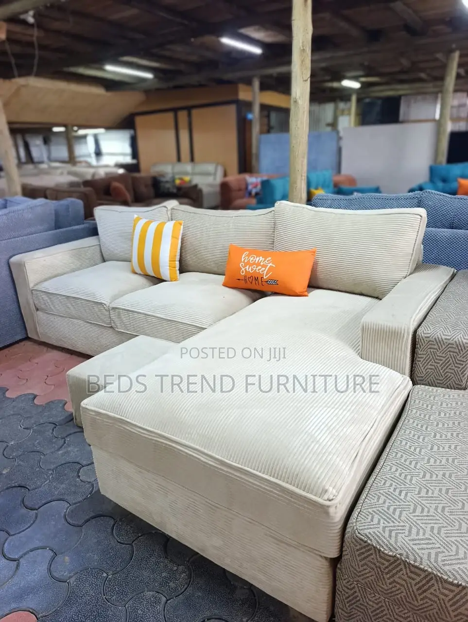 Suitable Best 6 Seater L Seat