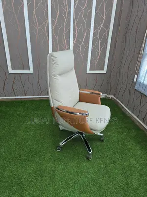 Classic Brown Executive Chair