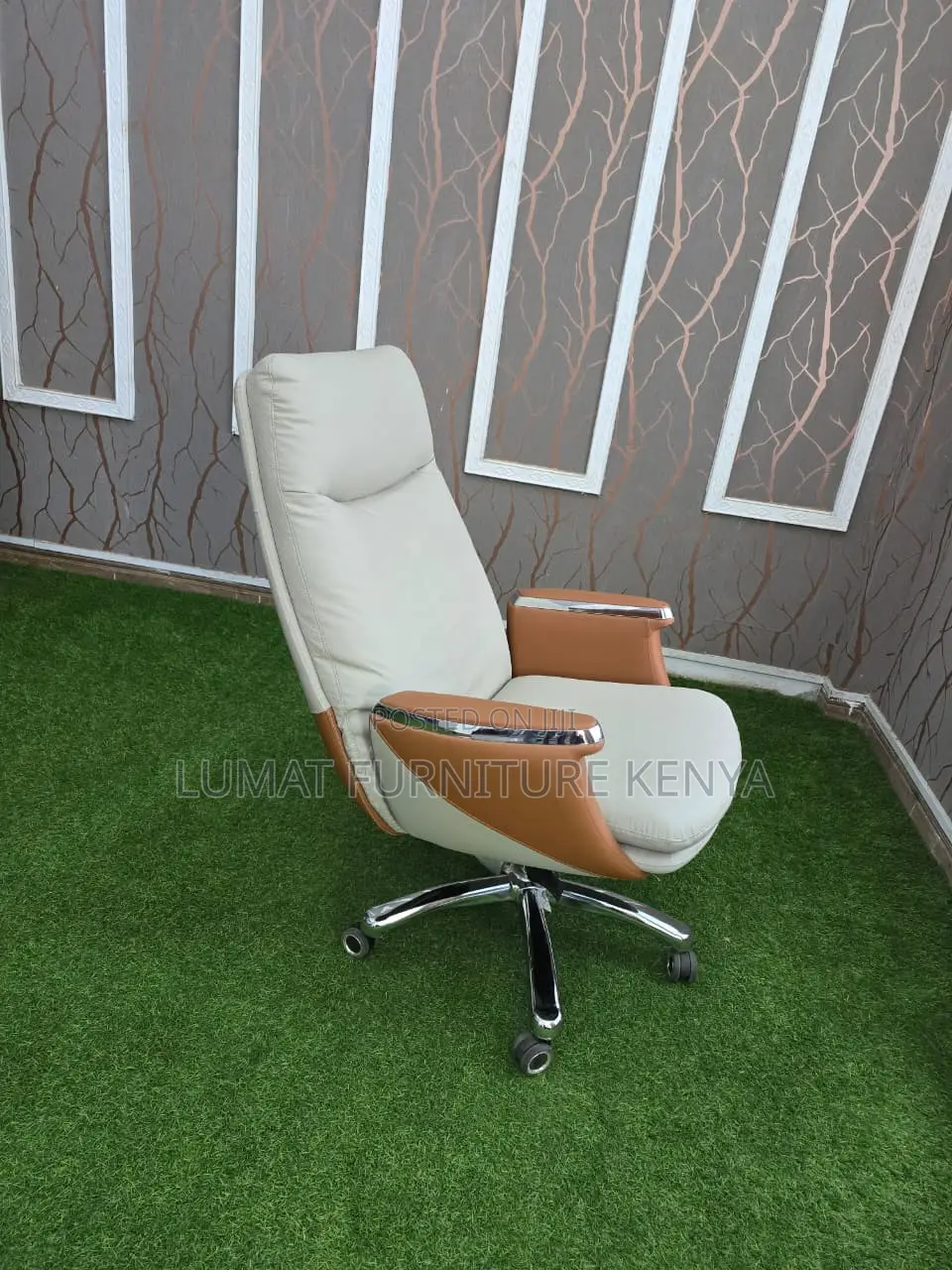 Classic Brown Executive Chair