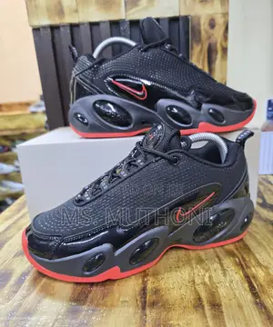 1st Quality Black / Red Glides Size 40-45
