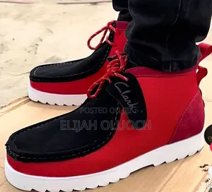 Clark’S Original Chukka Red Black 🔥

Quality