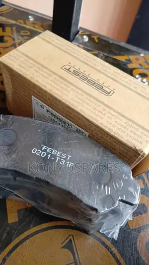 Front Brake Pads Nissan T31