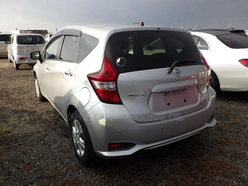 Nissan Note 2019 Silver