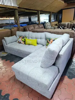 Vibrant Poised 6 Seater L Seat