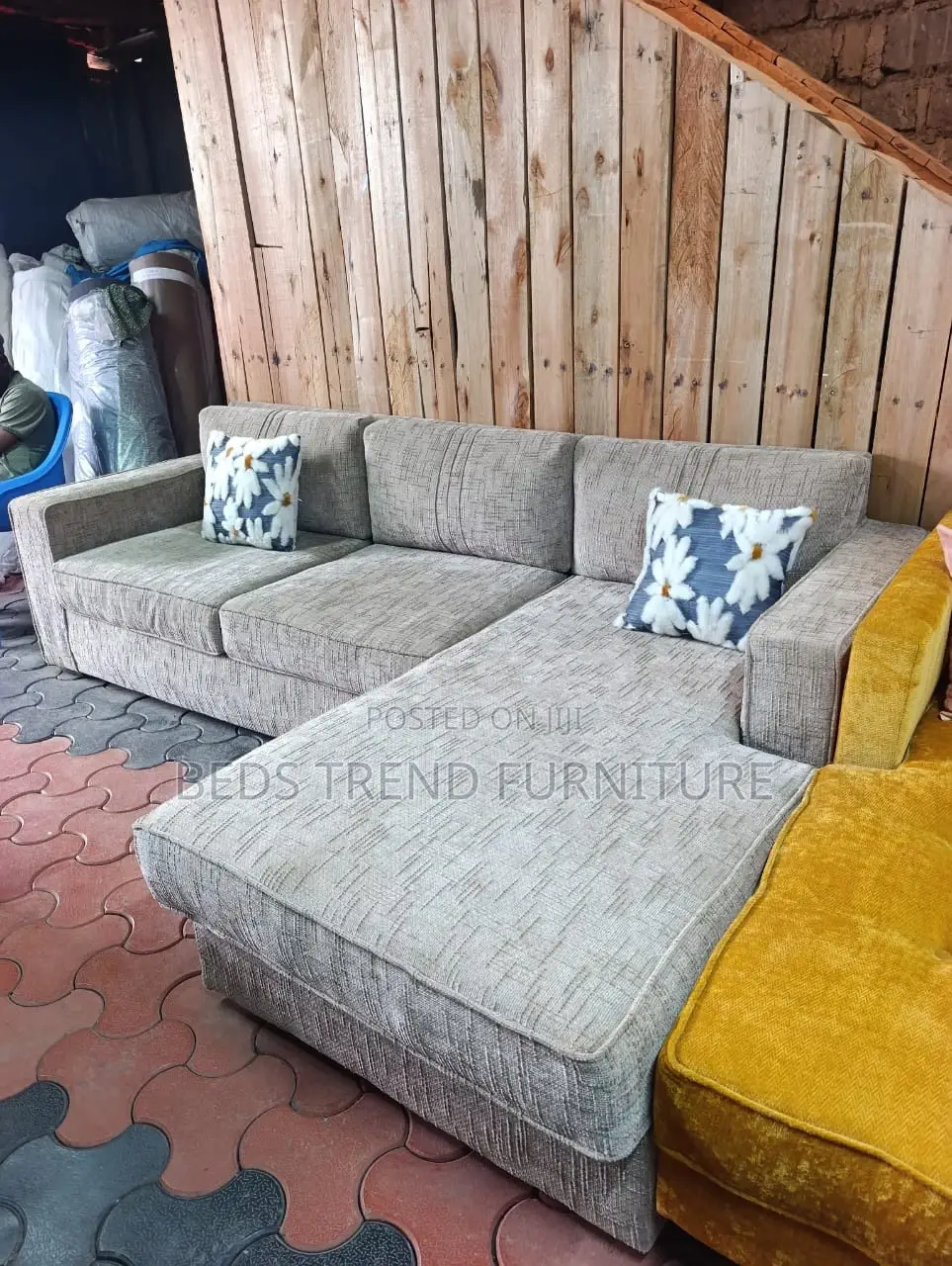 Lively Warm 6 Seater L Sofa