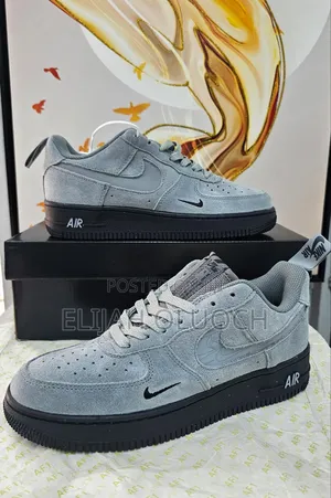 Nike Airforce 1 'cool Grey'
Quality 👌🏼👌🏼
Sizes 38-45