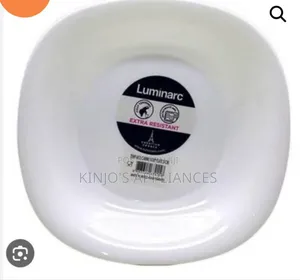 Set of 6 Luminarc Square White Plates