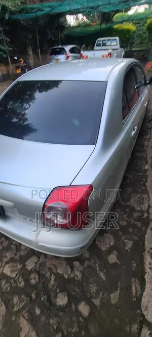 Toyota Avensis 2.0 Advanced Automatic 2007 Silver