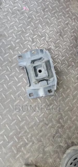 Mazda Premacy Gearbox Mounting Ex Japan