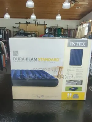 Intex 5by 6 Inflatable Mattress With Pump