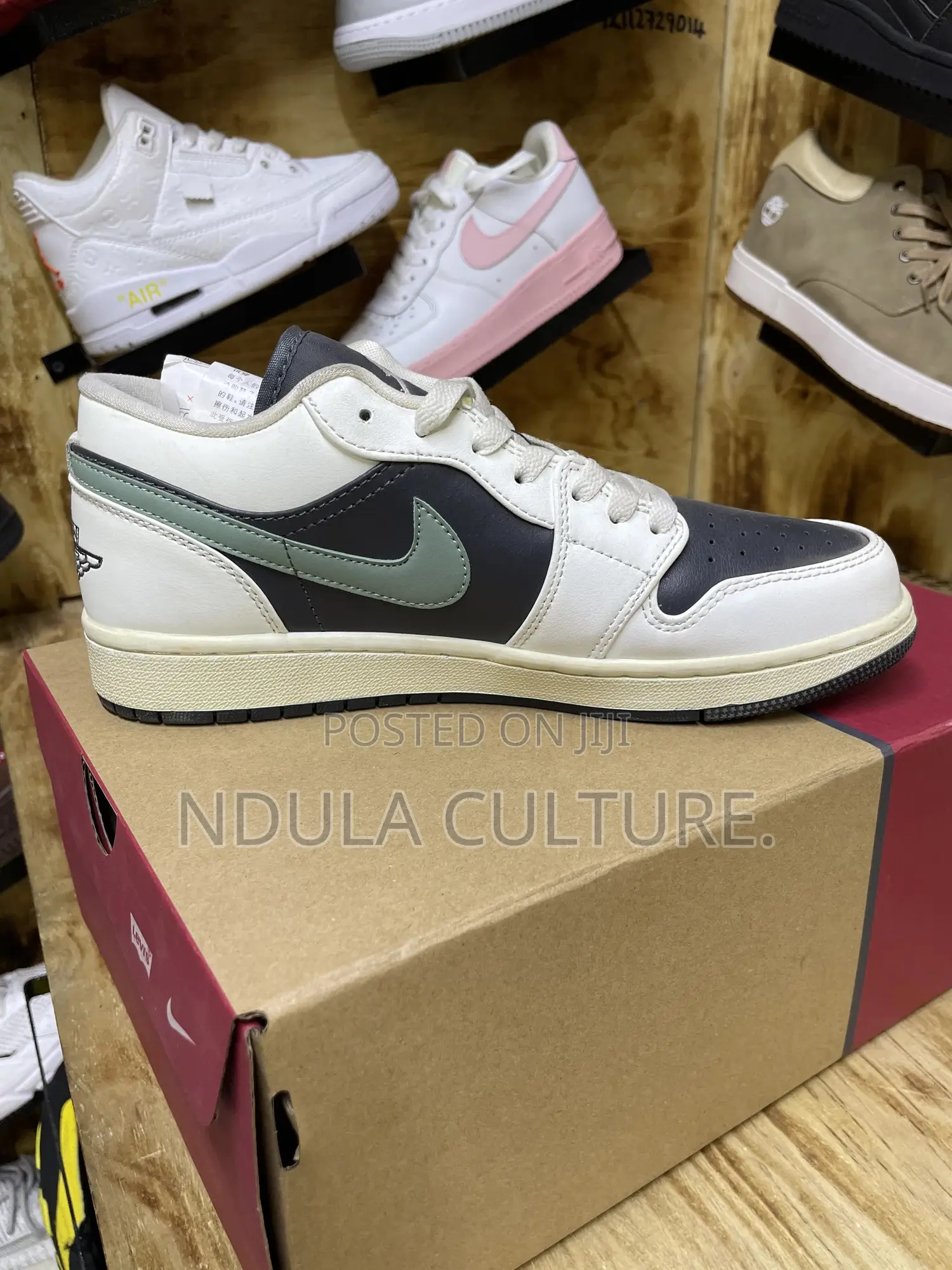 Nike Jordan 1 Lowcut