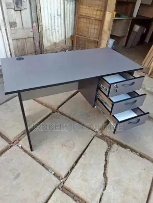 Modern Office Desks for Productive Workspaces