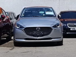 Mazda 2 2019 Silver
