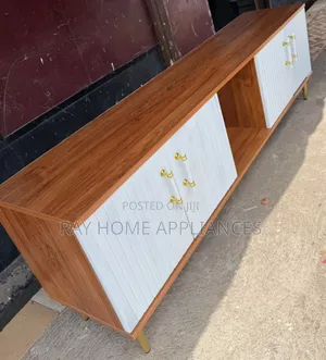 Executive 5.5 FTS With Laminate Board Tv Stand