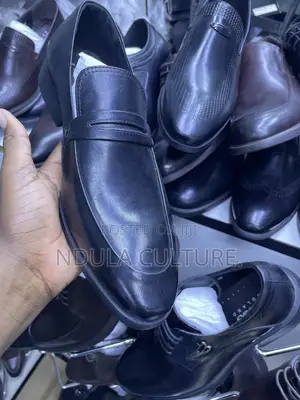 Clarks Official Shoes Real Genuine Leather ( Fixed Price)
