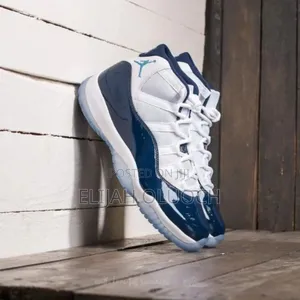 Jordan 11 Retro Midnight  Navy 🔥🔥🐾

Quality