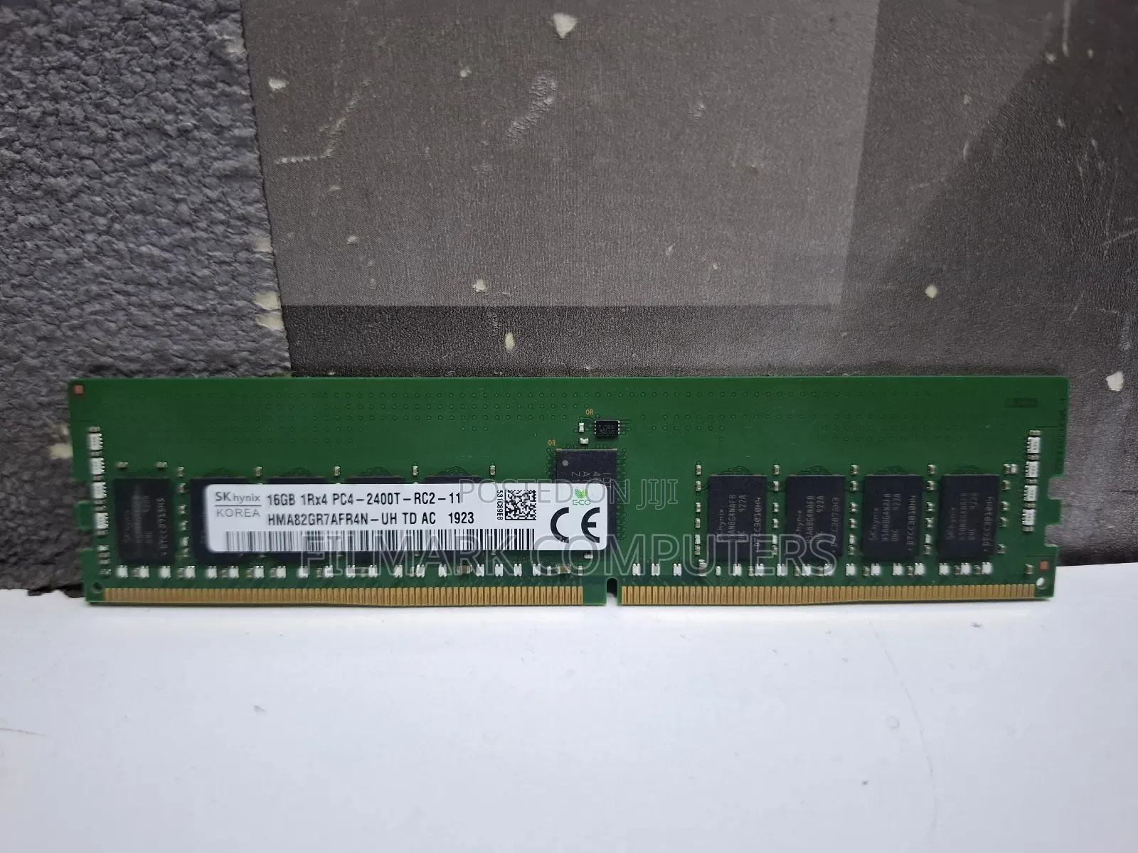 Sk Hynix 16gb 1rx4 Pc4-2400t-Rc2-11 Server Ram