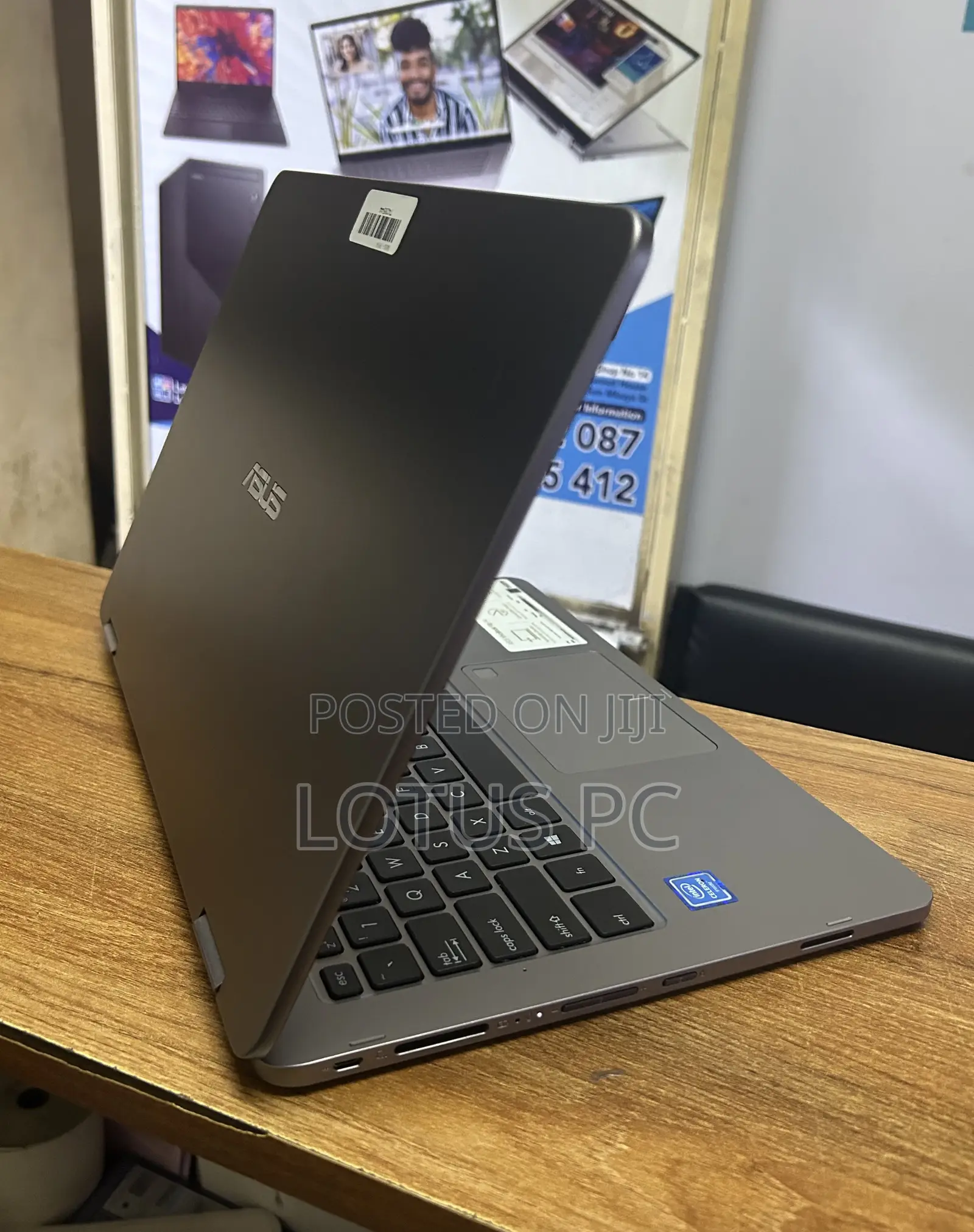 Laptop Asus VivoBook Flip 14 TP401CA 4GB Intel Celeron SSD 60GB