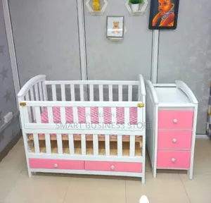 Deluxe Baby Cot