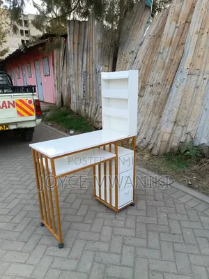 Manicure White Board Table With Shelves 