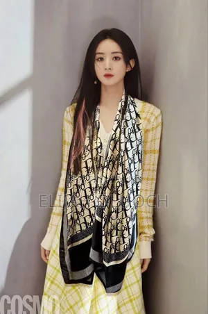 Quality Designer Neck Scarf