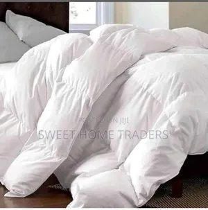 Single Piece White Striped Duvet