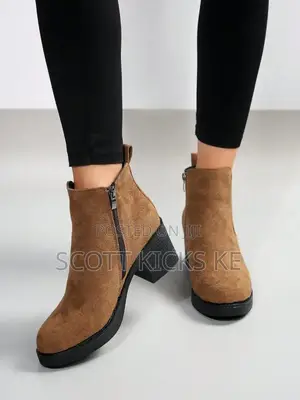 Short Ankle Ladies Chunky Boots