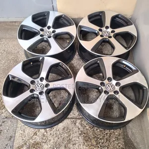 Volkswagen Golf Fsi 18inch Blacksilver Rims