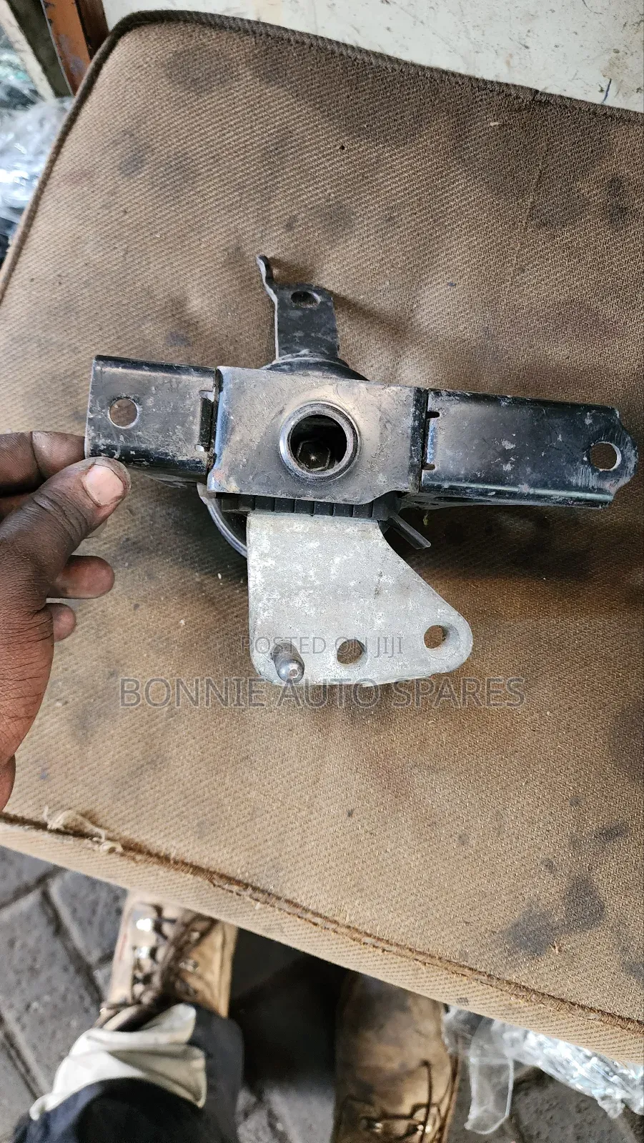 Belta /Vitz Engine Mounting