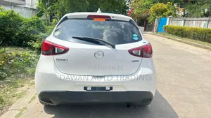 Mazda Demio 2018 White