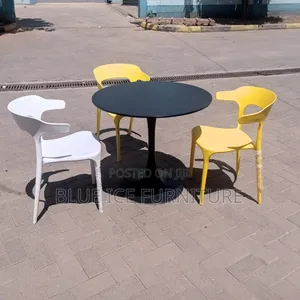Black Round Dining Table With Plastic Chair