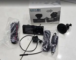 Traffic Recorder With 3 Cameras Dash Cam