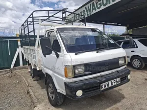 Toyota Hiece Pick Up