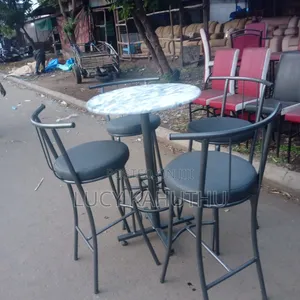 Refined Flat Chairs With R-8