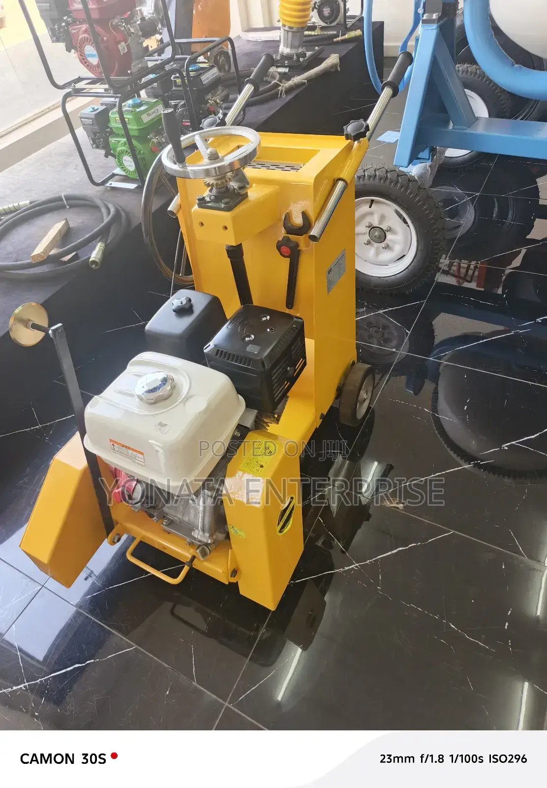 Honda 18" Concrete Cutter