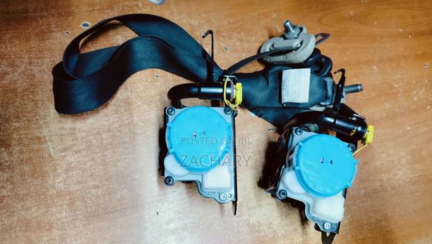 Mazda Demio 2016 Seat Belts - main view