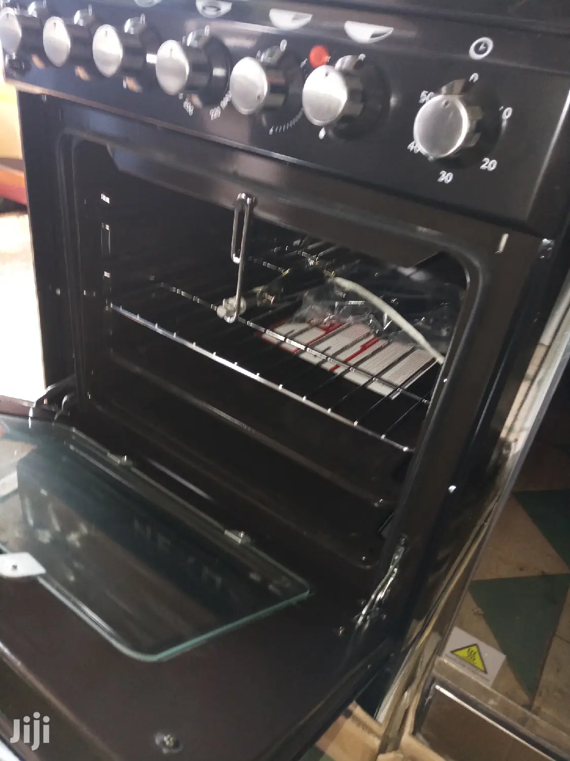 Gas Cooker 3+1
