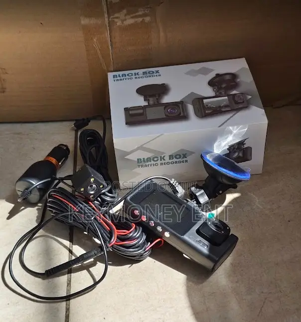 3 in 1 Vehicle Dash Camera With Reverse Camera