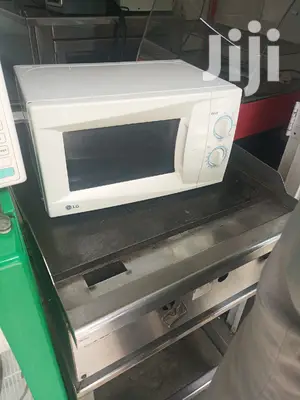 Microwave Oven