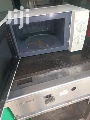 Microwave Oven