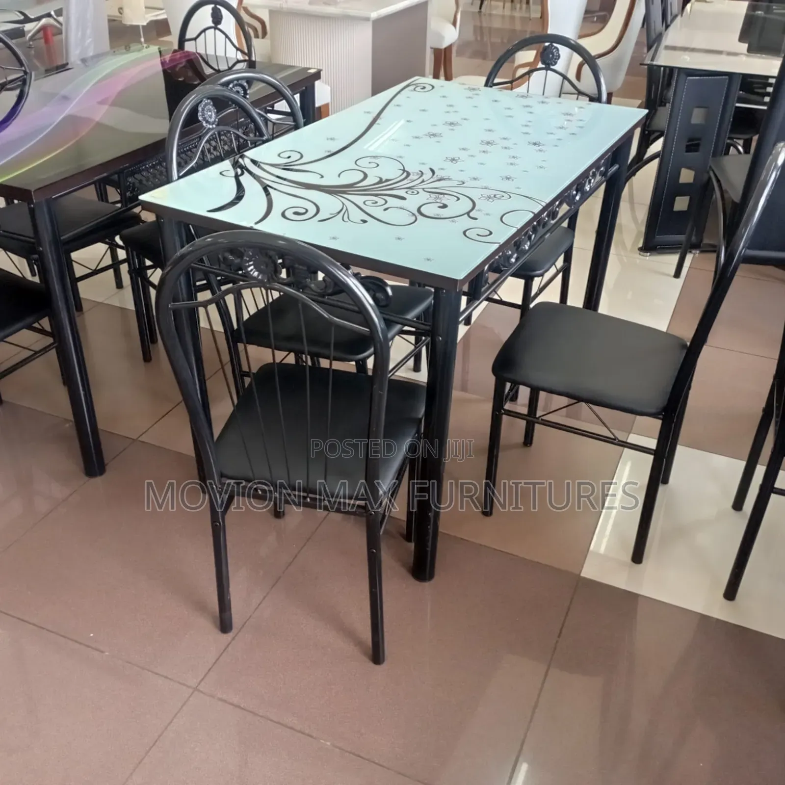 Top Glass Dinning Table
