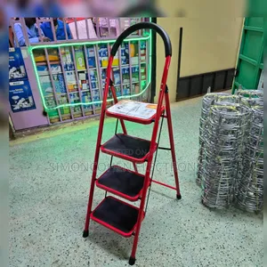 4 Steps Ladder