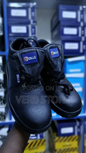 Dills Heavy Duty Safety Boots